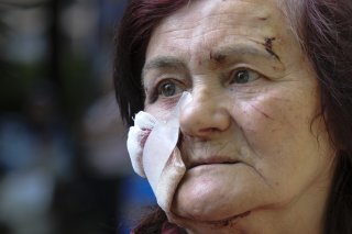 En Ukraine, la nuit a été marquée par une rare frappe russe ayant notamment touché un immeuble d'habitation à Lviv, grande ville de l'Ouest, tuant quatre personnes et en blessant 37 autres, l'attaque la plus destructrice sur cette région depuis le...